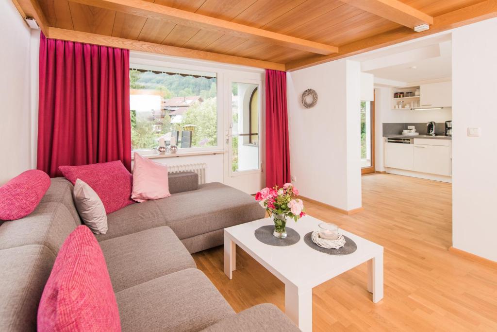 Ferienwohnungen Alpentraum - Haus Stefanz - Hizvo
