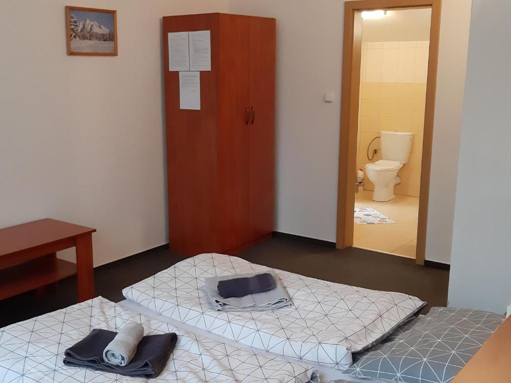 A bathroom at Štúdiá Správa TANAPu