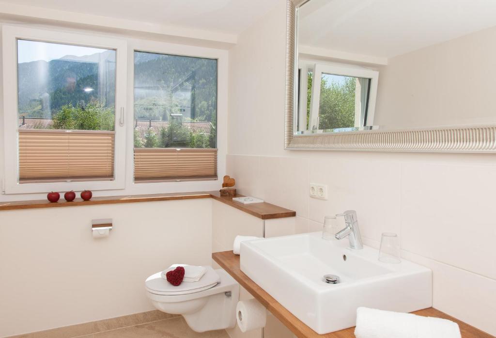 Ένα μπάνιο στο Hotel Garni Berghof