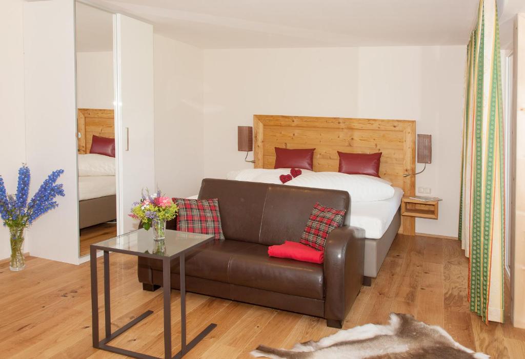 Χώρος καθιστικού στο Hotel Garni Berghof