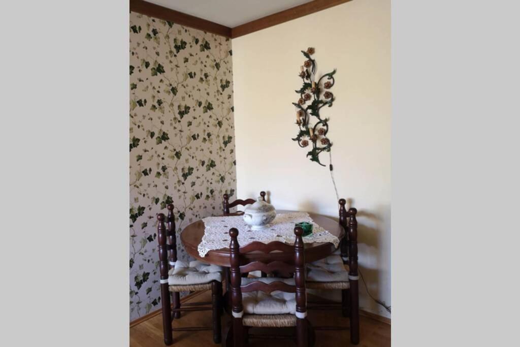 Część wypoczynkowa w obiekcie La casa dei nonni (centralissimo trilocale)