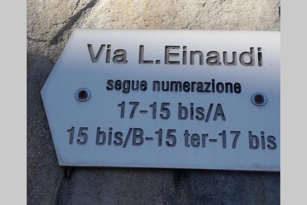 Certyfikat, podpis lub inny dokument wystawiony w obiekcie La casa dei nonni (centralissimo trilocale)