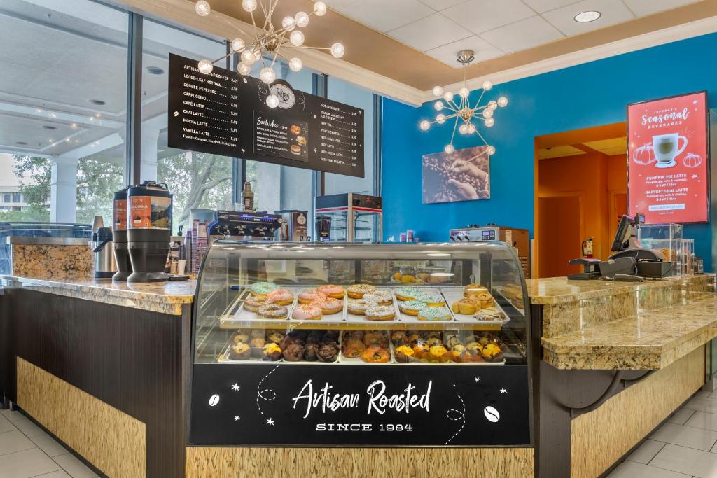 Wyndham Lake Buena Vista – Disney Springs® Area photo