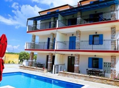 Bazén v ubytování Apartman Lina nebo v jeho okolí