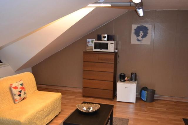 Apartment ROCI - Comfort Triple Room Met Douche