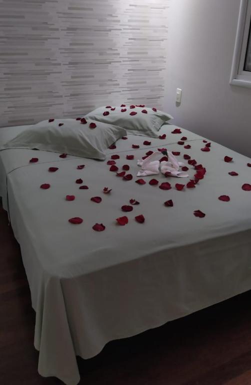  Quarto/suíte em residência famíliar