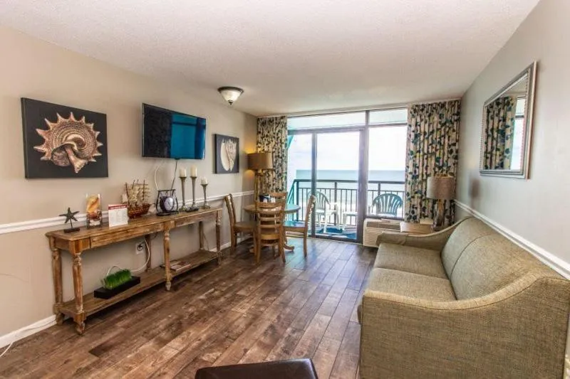 Landmark 640, Murrells Inlet (SC), United States