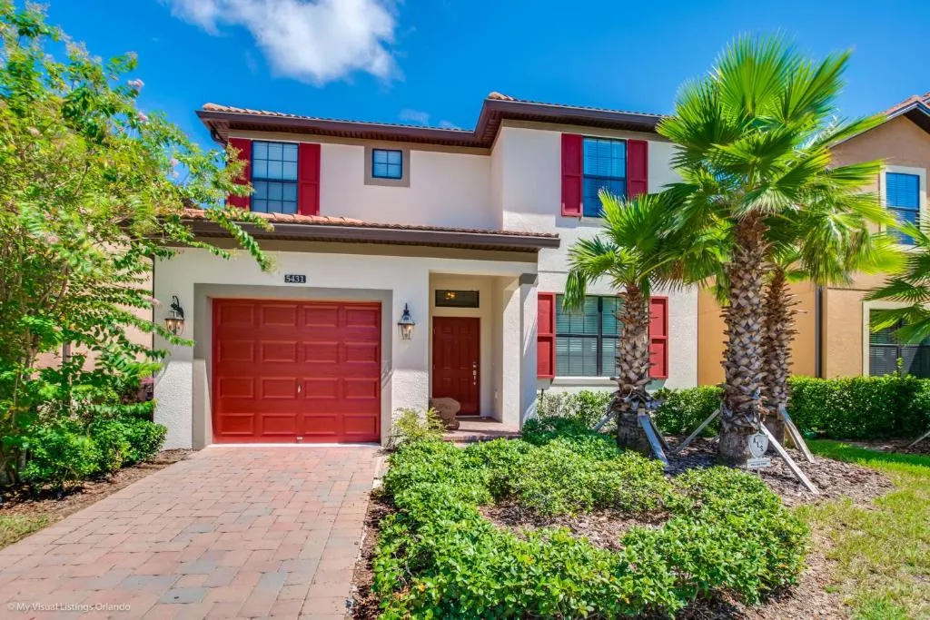 Ultimate NEW 5 Bed 5 Bath Solterra Resort, Davenport, United States