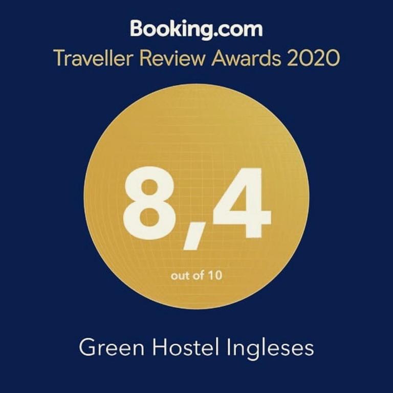  Green Hostel Ingleses