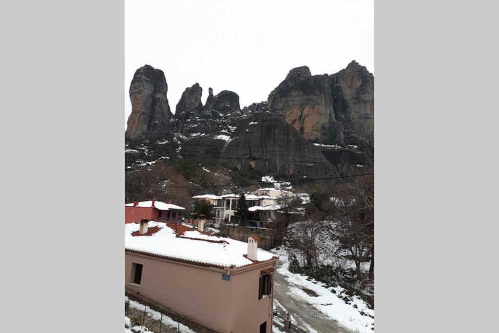 The house under the rocks of Meteora 1 - 14