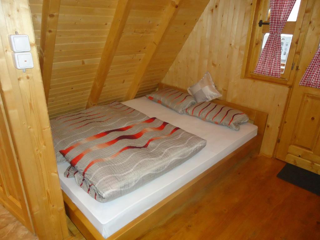 Motel Bavaria - One-Bedroom Bungalow
