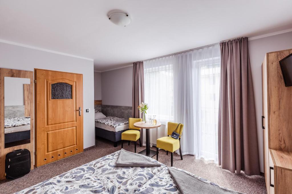Kosówka Czarna Góra - Triple Room With Private Bathroom
