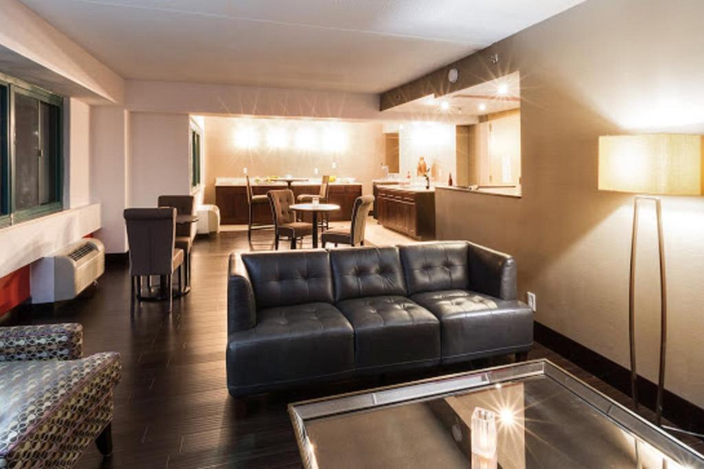 Posezení v ubytování Holiday Inn Princeton by IHG