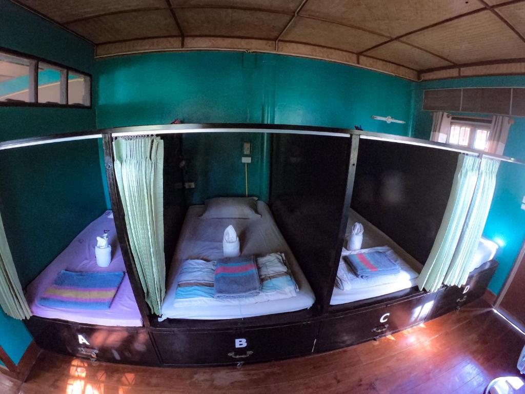 Crossroads house - 2