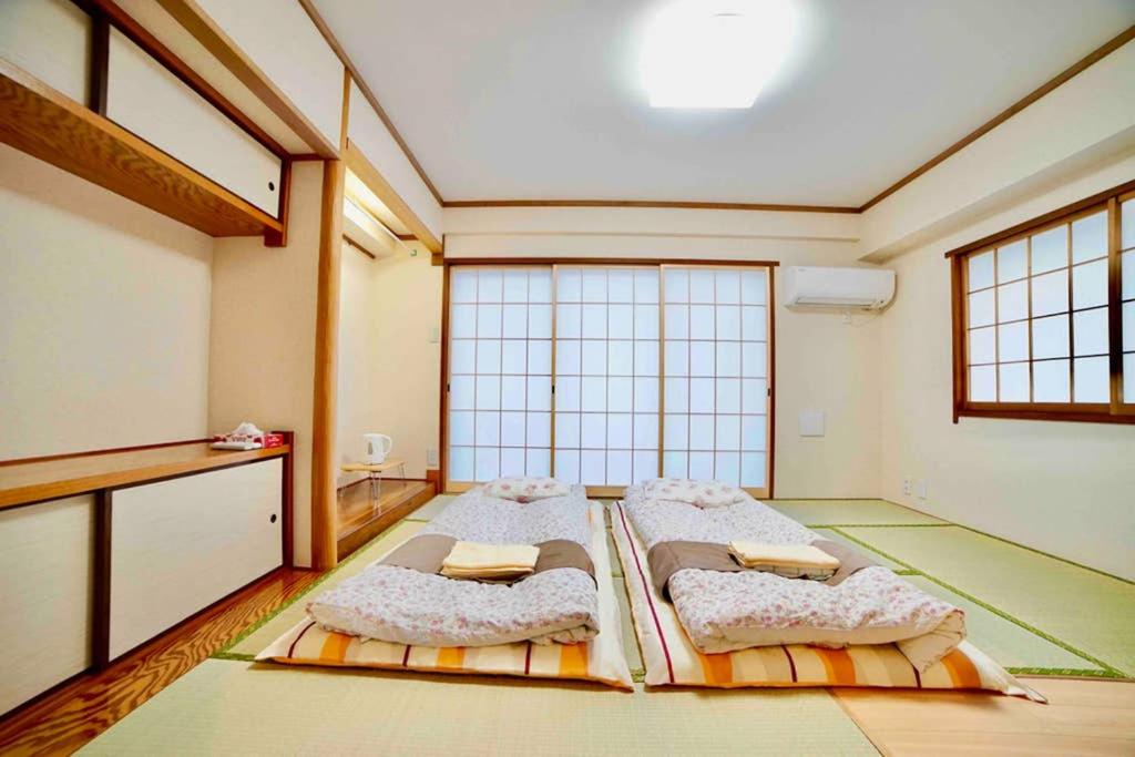 Apartment 浅草寺3分 スカイツリーが真正面から見える大きなバルコニー付きの和室6f Tokyo Japan Booking Com Apartment 浅草寺3分 スカイツリーが真正面から見える大きなバルコニー付きの和室6f Tokyo Japan Booking Com