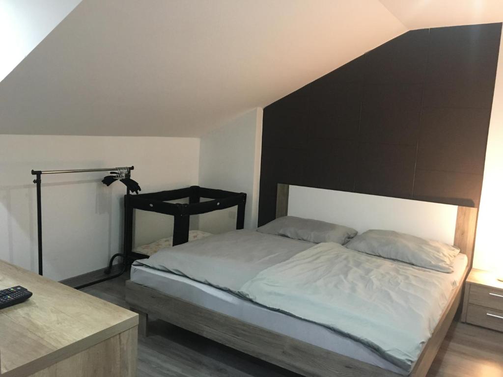 Postel nebo postele na pokoji v ubytování Apartmán Tatry-Poprad