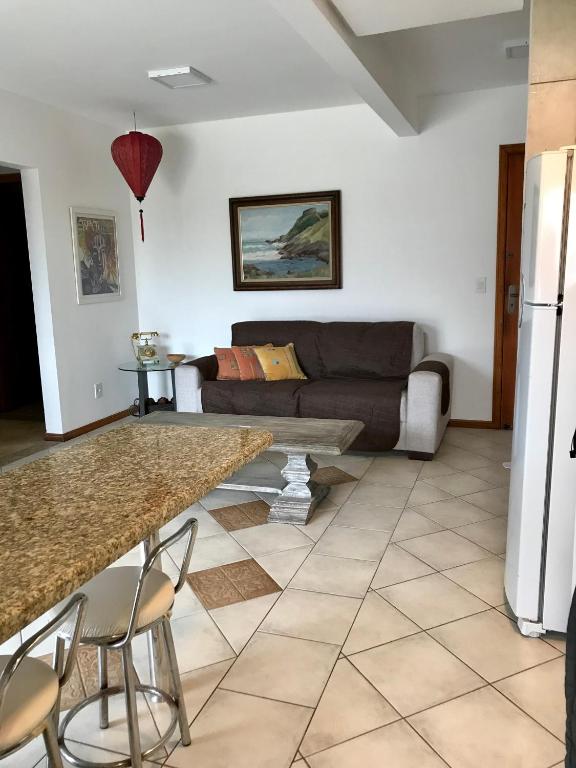  Apartamento aconchegante a 100 metros da praia