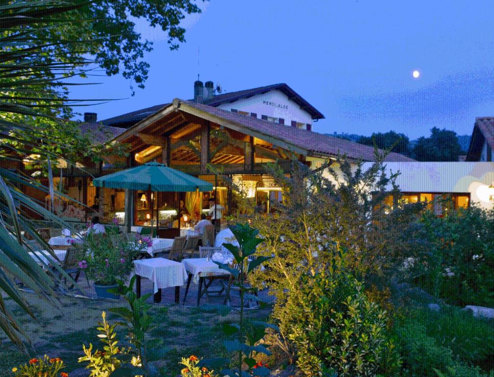 Zahrada ubytování Hôtel Spa Mendi Alde