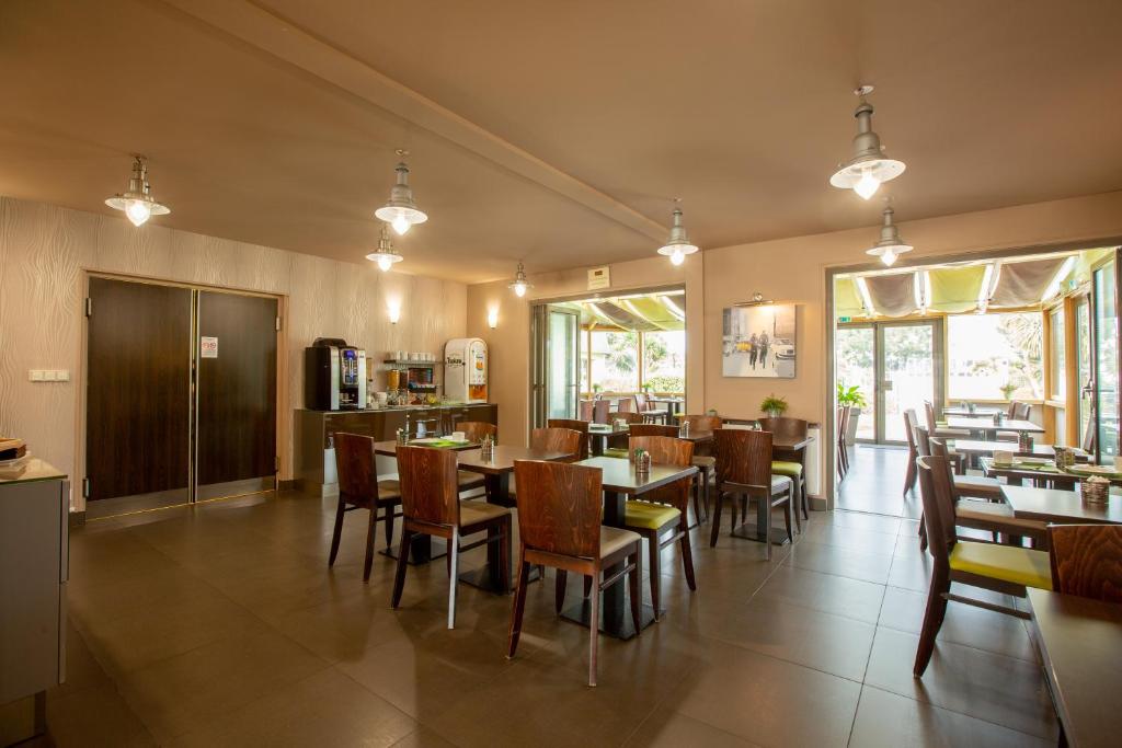 Restaurace v ubytování Hotel Chantereyne