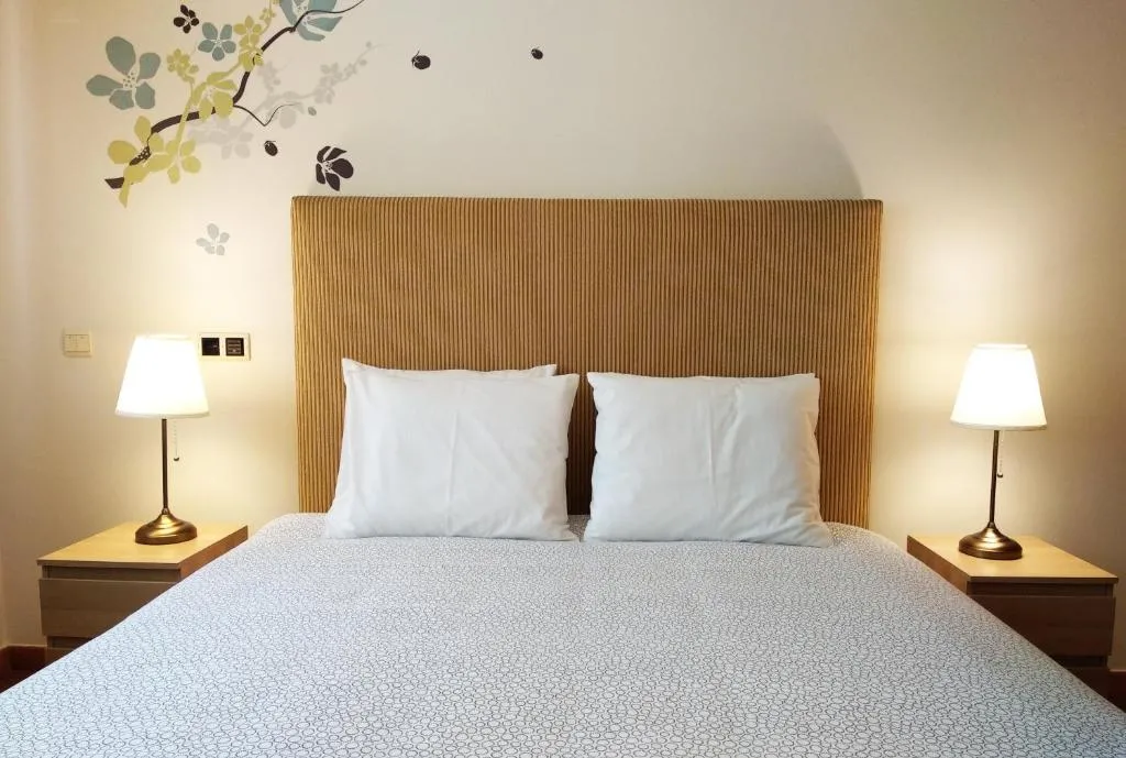 Feel at Home - Oriente, Amadora, Portugal
