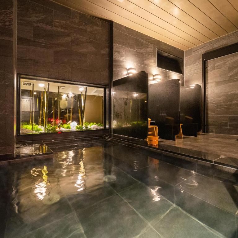 Bazén v ubytování Super Hotel Joetsu Myoko-Eki Nishiguchi nebo v jeho okolí