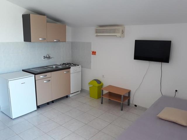 Fotografie z fotogalerie ubytování Apartmani Sokol v destinaci Vrsi