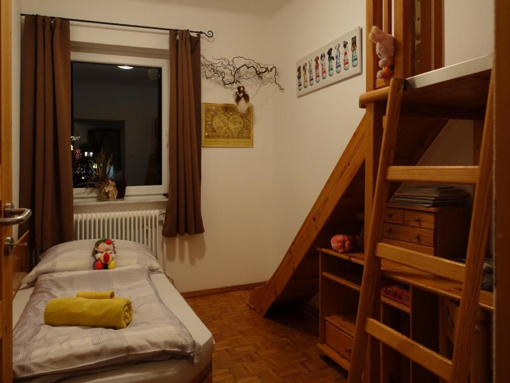 Postel nebo postele na pokoji v ubytování Ferienwohnung Xandl