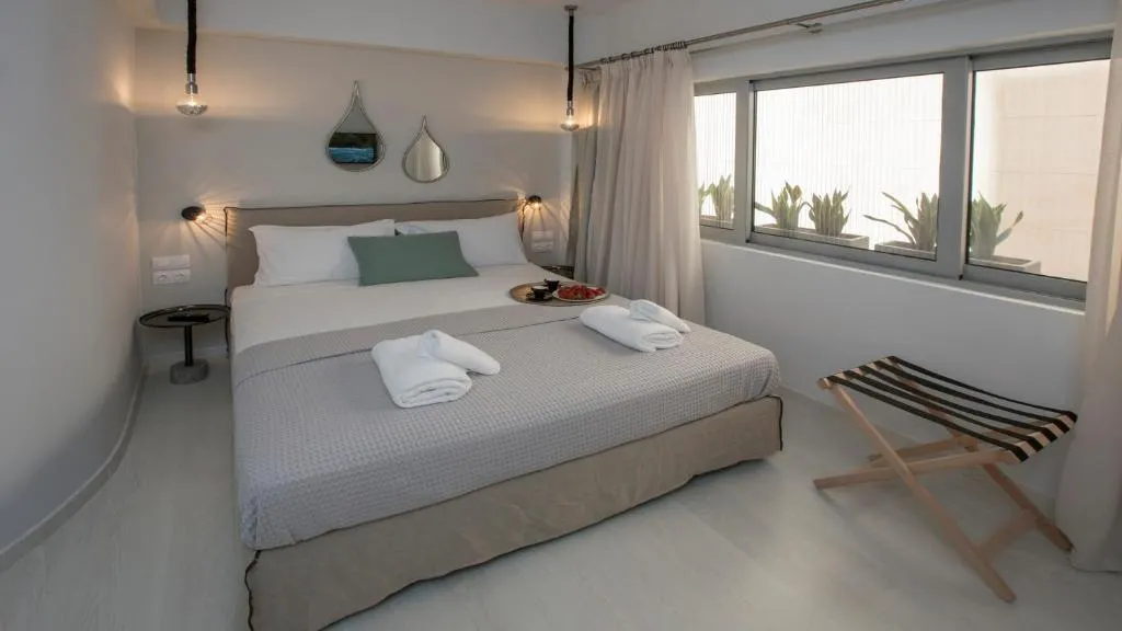 Ermou Stylish Suites by GHH, Atena, Grecia