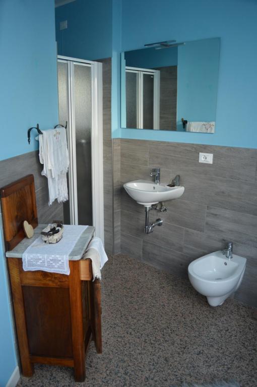 La Villa tesisinde bir banyo