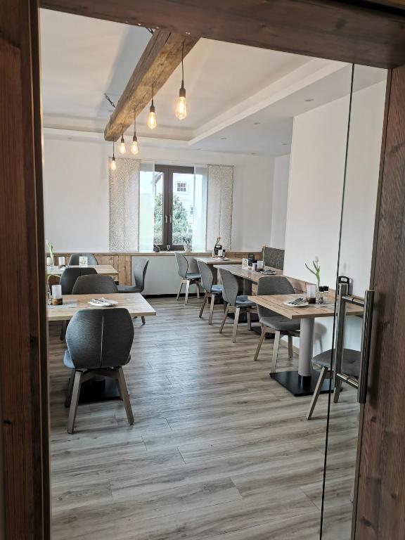 Restaurace v ubytování Gasthof-Hotel Harth
