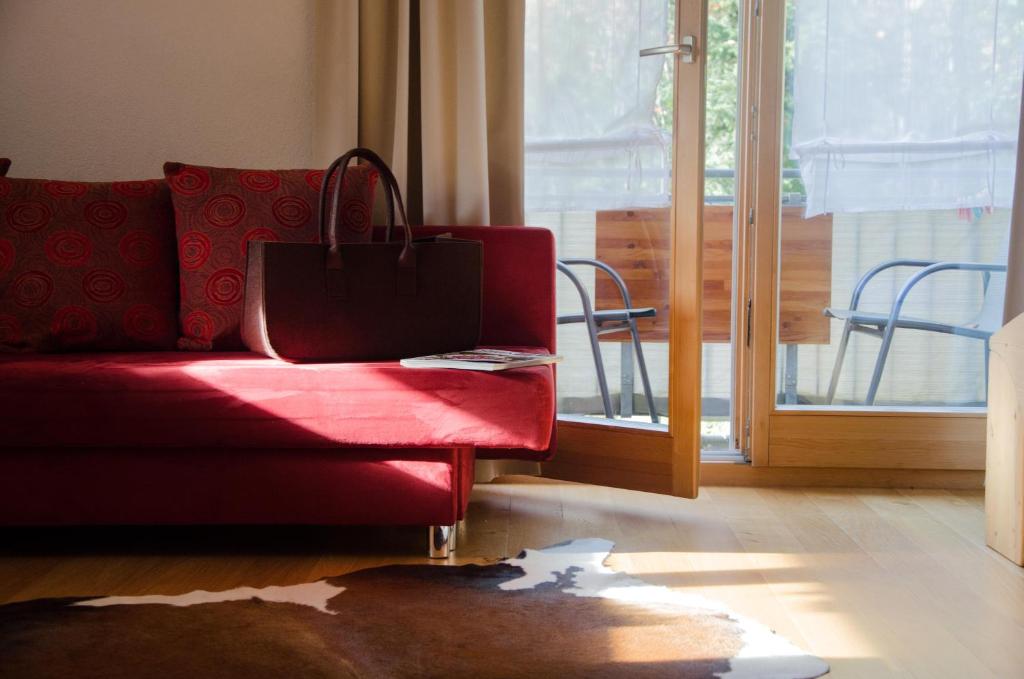 A seating area at Apartment Stark