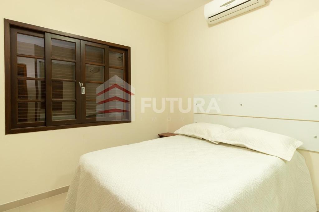  Casa com piscina praia de Bombas (LC001E)