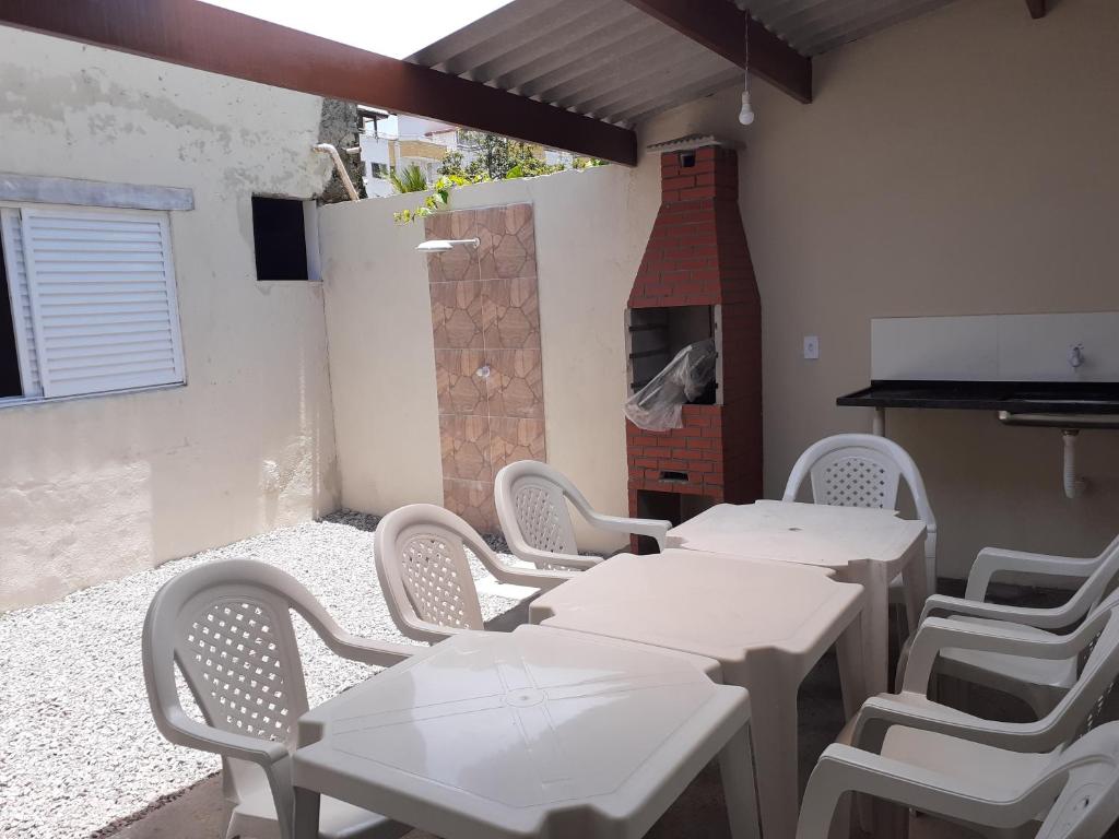  Casa a 80m da Praia das Toninhas