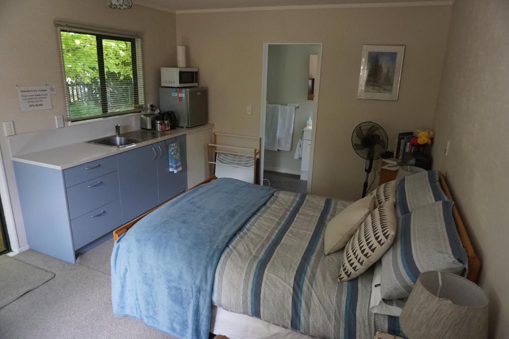Ivy's Cottage - Resim 4
