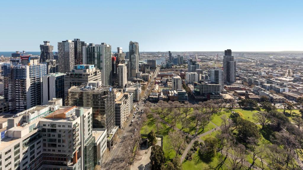 Nespecifikovaný výhled na destinaci Melbourne nebo výhled na město při pohledu z aparthotelu