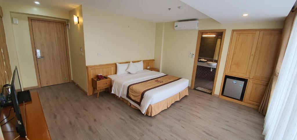 The Queen Hotel Ninh Binh - 12