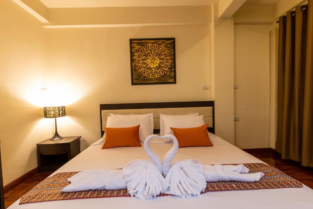 The Palm Garden Hotel - Resim 15