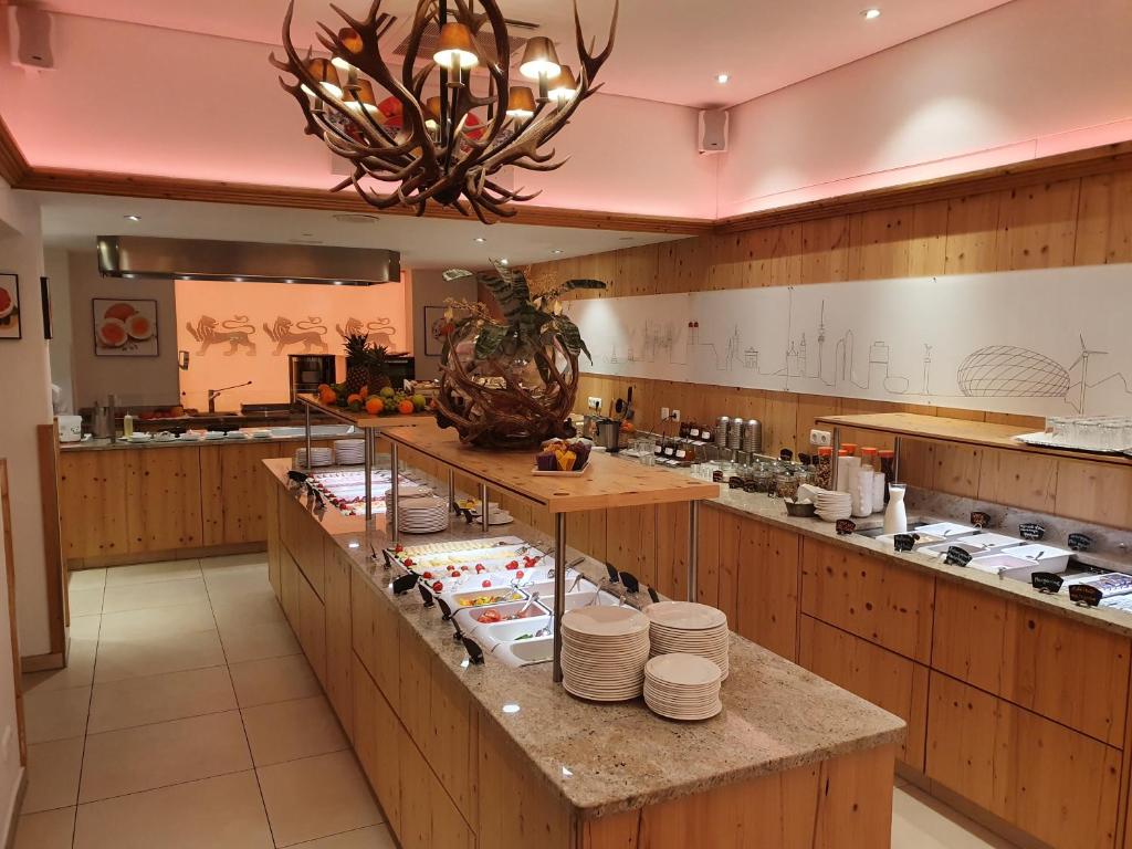 Drei Loewen - Resim 20