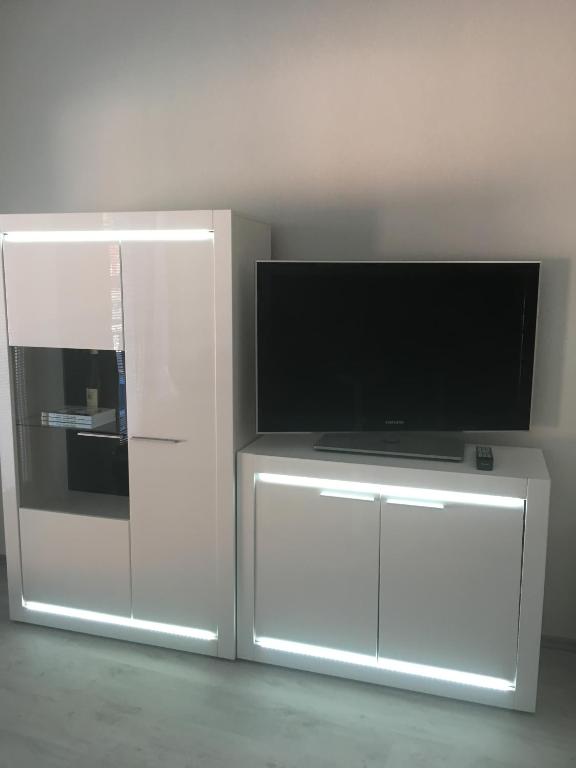 TV a/nebo společenská místnost v ubytování KAMENICE NAD LIPOU, apartmány SOFIA Kamenice nad Lipou