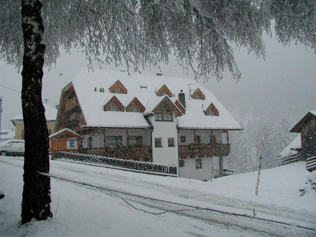 Residence Rogger v zimě
