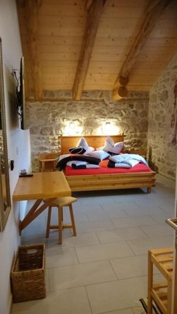 Bellevue Chambres d'hôtes - Double Douluxe Com Chuveiro
