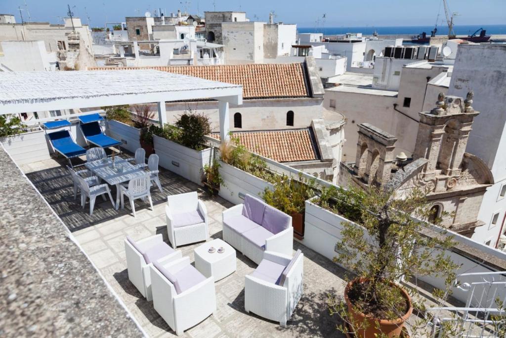 Foto dalla galleria di HelloAPULIA - Paradiso Penthouse with private panoramic terrace a Monopoli