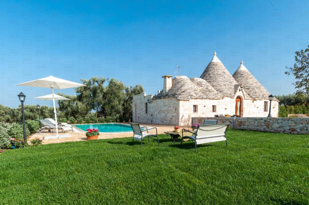 HelloApulia Trulli Francisto