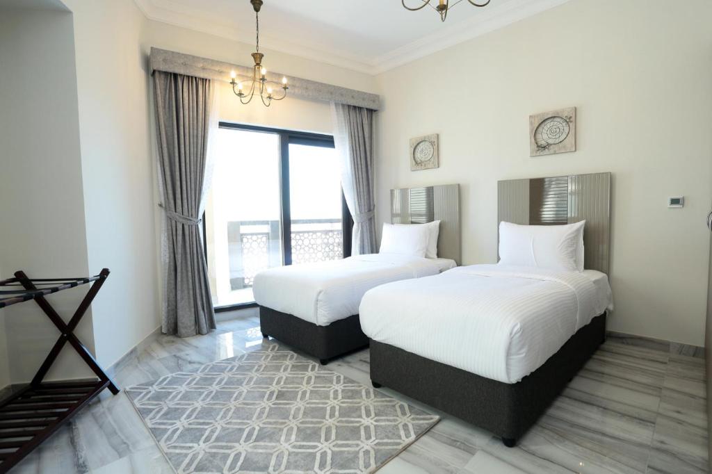Marbella Holiday Homes - Appartement à Deux Chambres