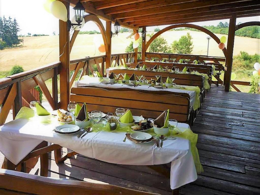 Restaurace v ubytování Hotel Admiral