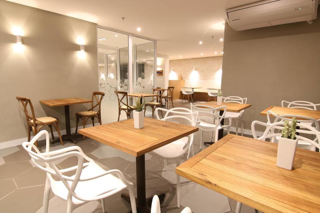  Apartamento próprio dentro de Hotel