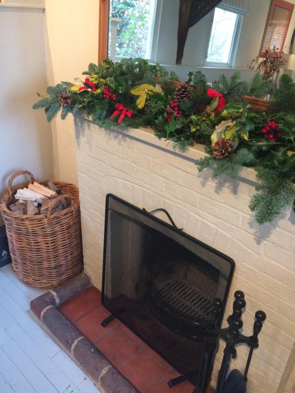 Dagley Cottage