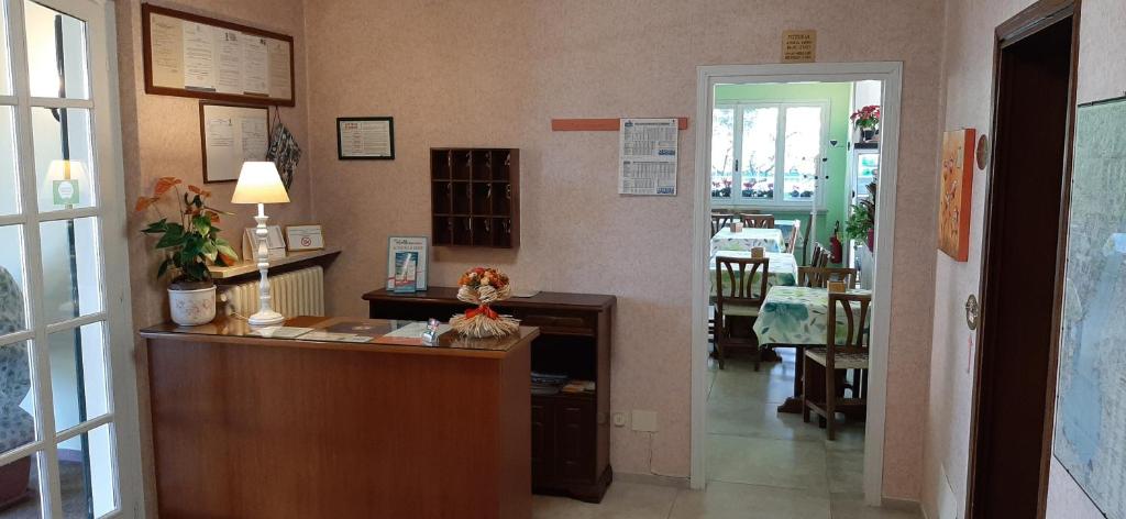 Fotografia z galérie ubytovania Albergo La Quiete v destinácii Desenzano del Garda
