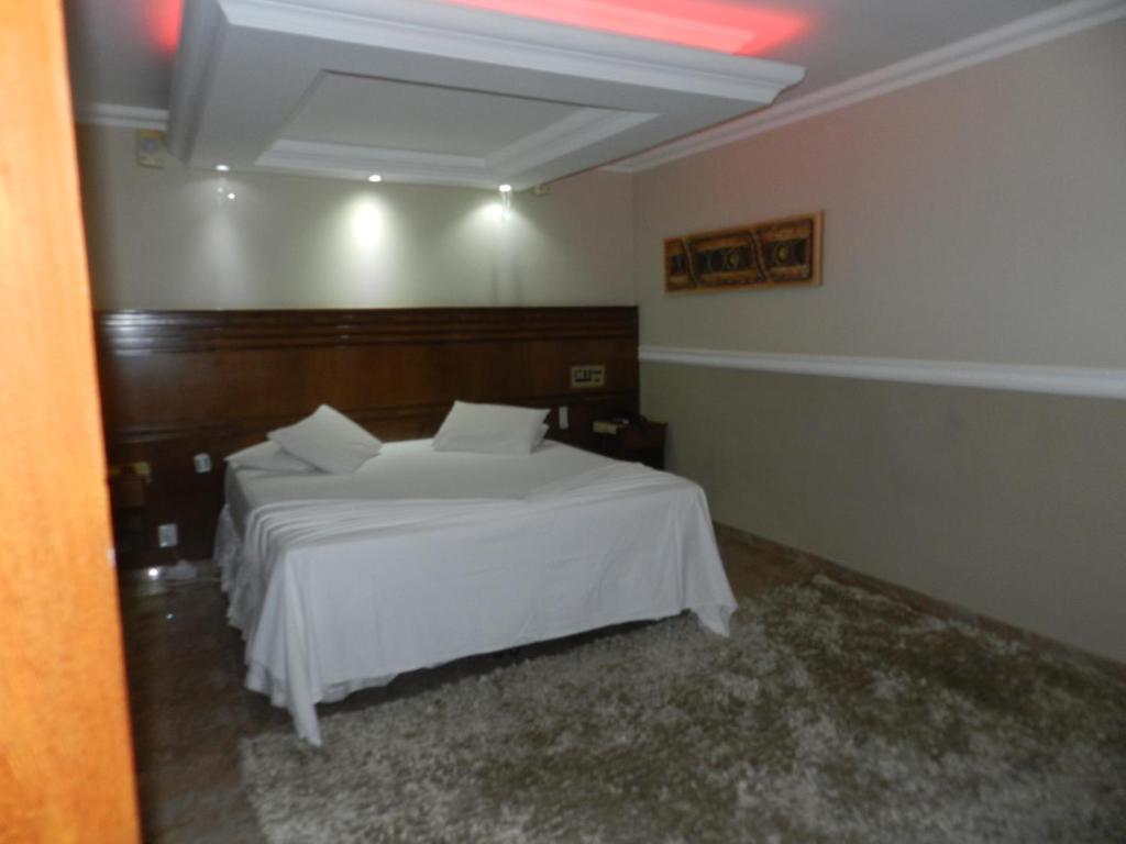  Paradise Inn Hotel