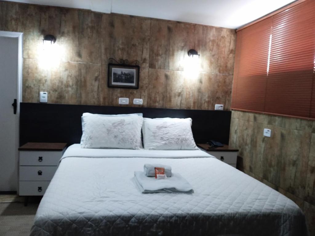 Medieval Hotel - Standard -Doppelzimmer Mit Lüfter